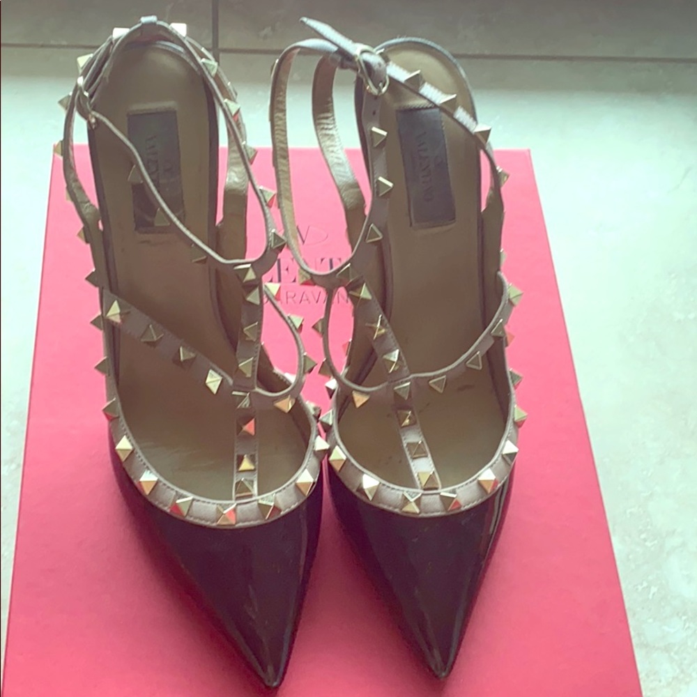Valentino Black and Tan heels